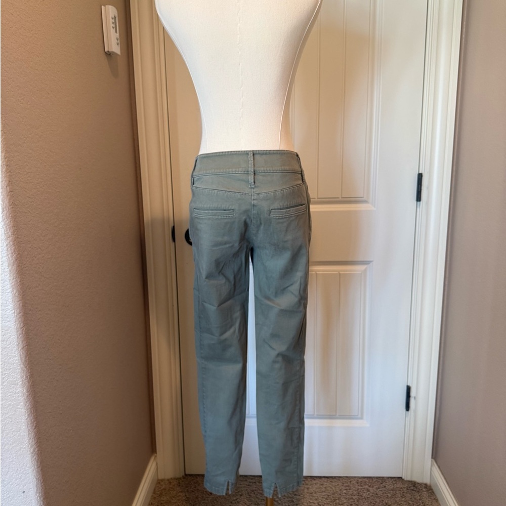 LOFT Women's Boyfriend Chinos in light green - Picture 3 of 4